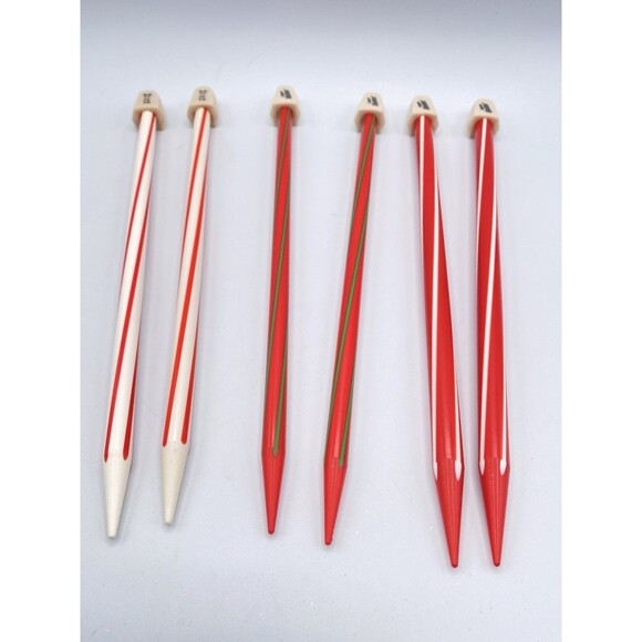 Vintage Christmas 10” Knitting Needles Gift Set Susan Bates Candy Cane 8 9 10 - Picture 5 of 16